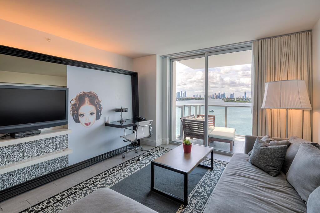 1100 West Ave South Beach Condo - thumb 2