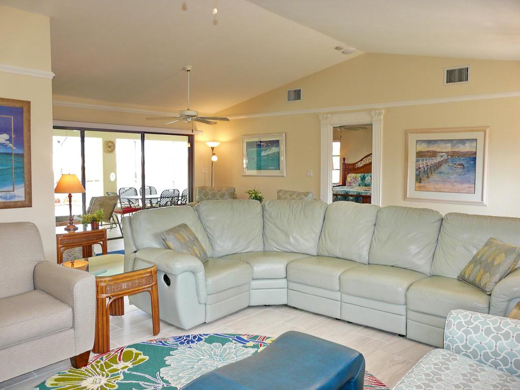 1116 Mulberry Court - thumb 1