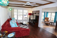 11311 Azalea Lane Tourism Bookings