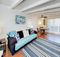 1137 Montauk Ln Apartment Upper Unit Apts - USA Accommodation