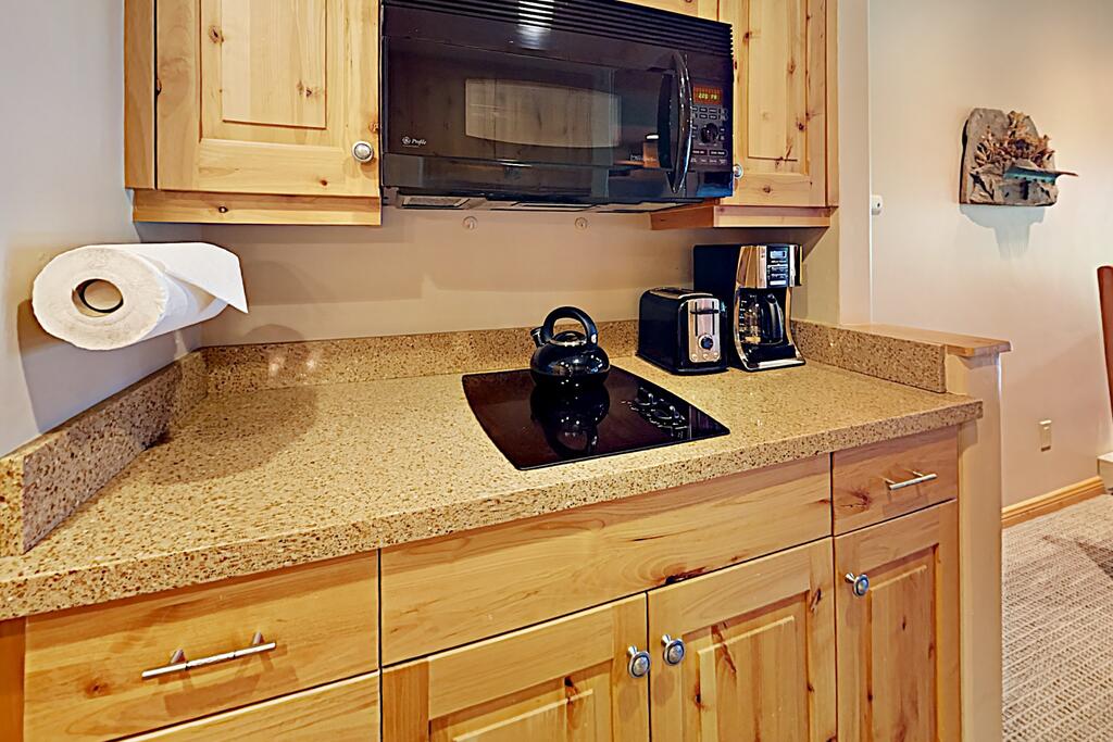 116-The Timberline Condominiums - thumb 2