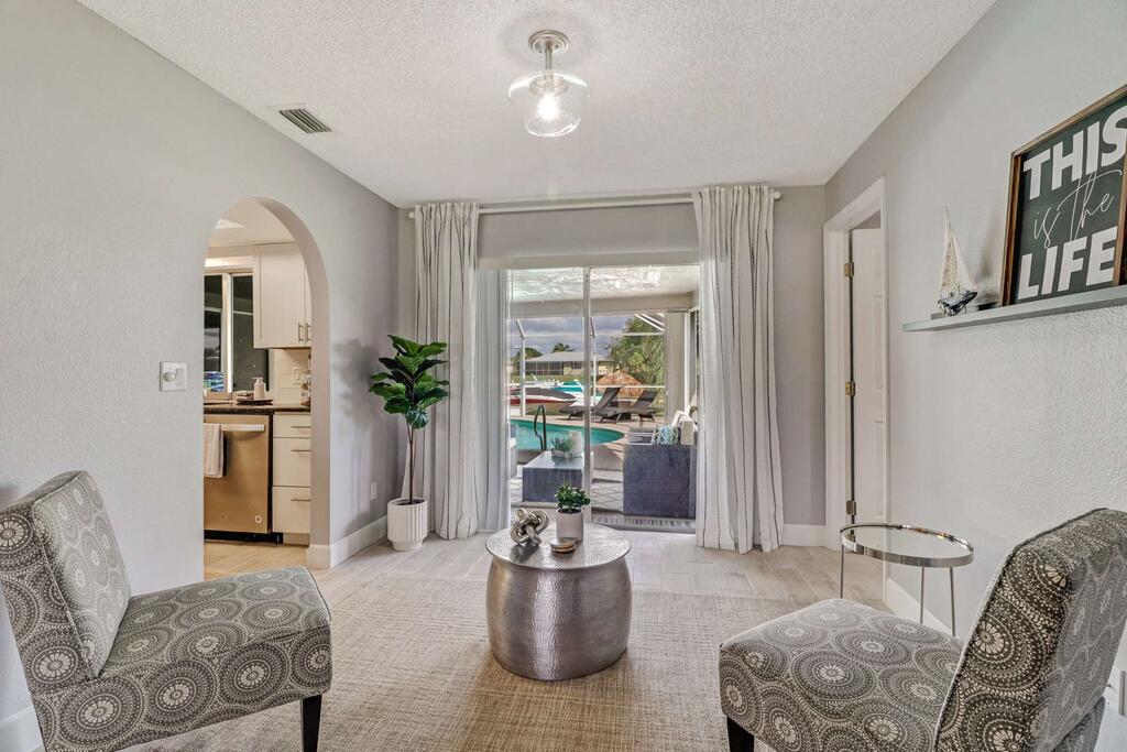 1201 SE 32nd Ter - thumb 2