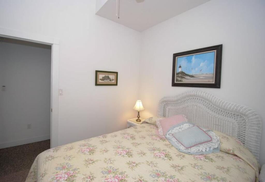 1205 - Almost Heaven - thumb 1