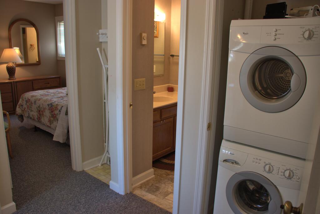 1213 - Silver 2 Bdrm - 850 SF Sleeps 6 - thumb 2