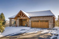 122 Kings Court by Book by Owner Tourism Bookings