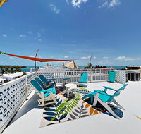 12400 Overseas Hwy Villa 7 - Tourism Bookings