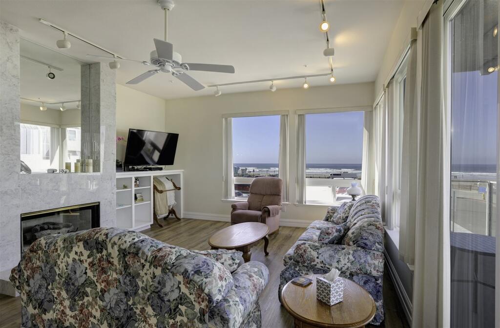 124_Park_Ave - thumb 0