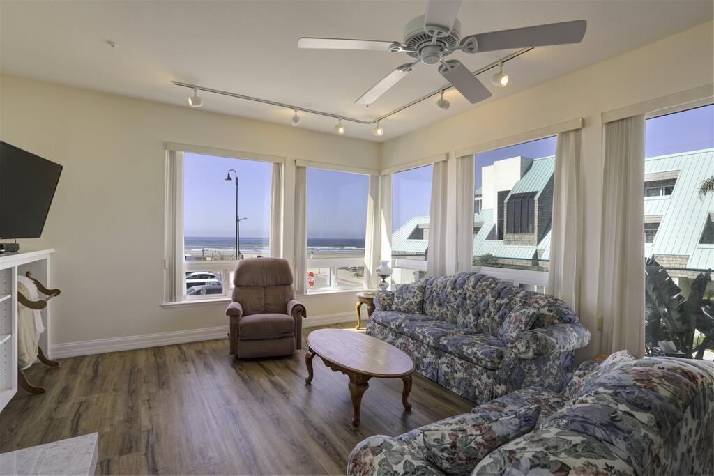 124_Park_Ave - thumb 1