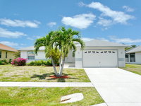 1292 Bayport Avenue Tourism Bookings
