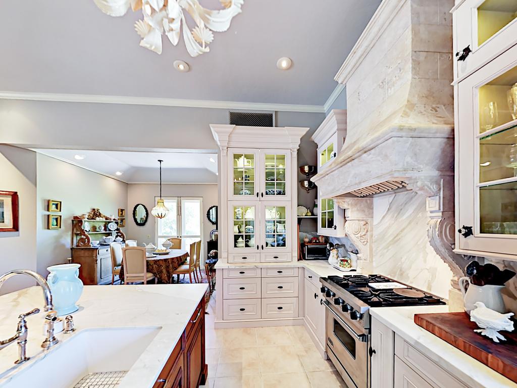 13 Pinehurst Home - thumb 3