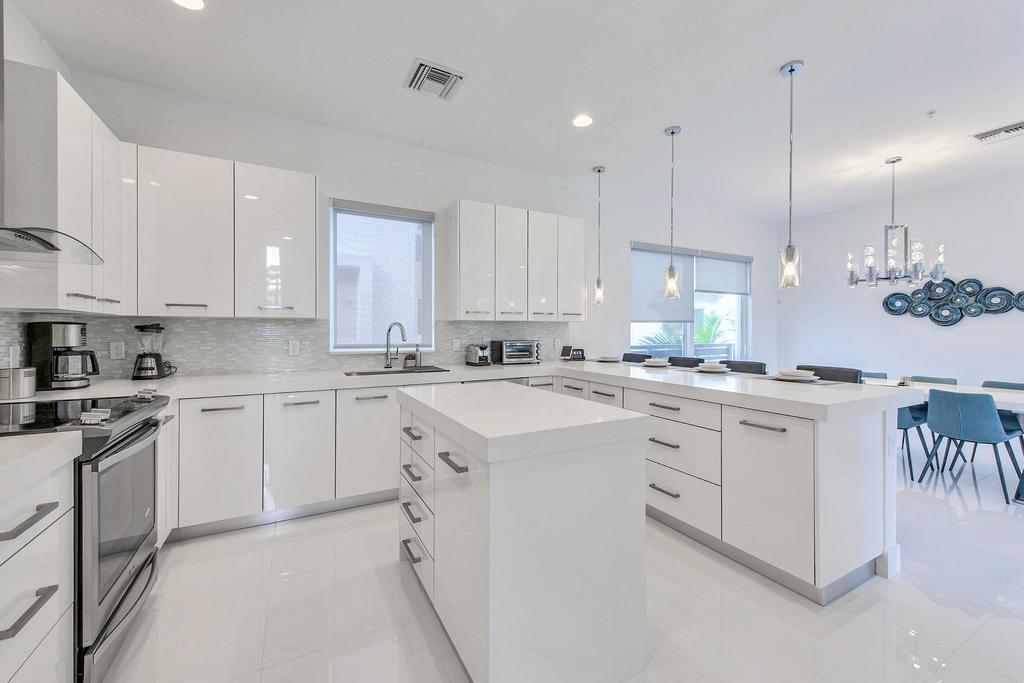 1315 North Ocean Blvd Townhouse - thumb 1