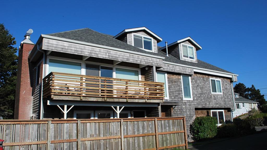 132 6TH AVENUE - thumb 0