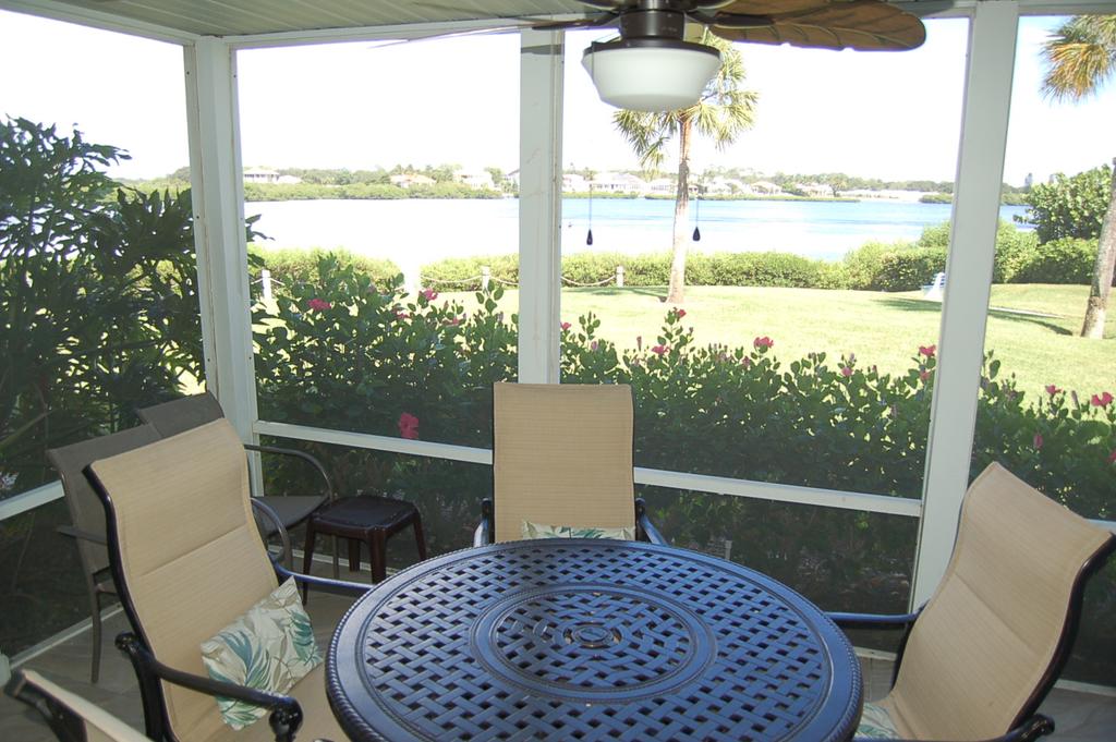 1376 Gulf & Bay Bayside -Totally Updated W/ Beautiful Bay View - thumb 0
