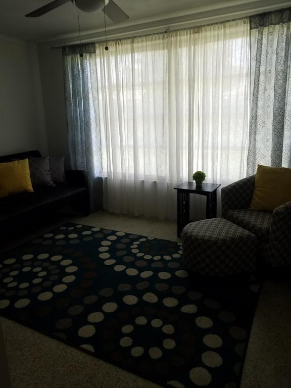 1409 Yale Drive - thumb 3