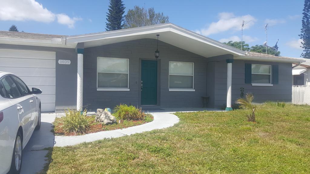 1409 Yale Drive - thumb 2