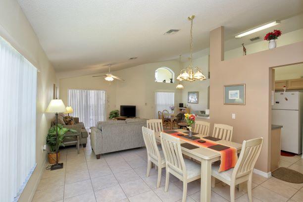 1413 Park Four-Bedroom Villa - thumb 3