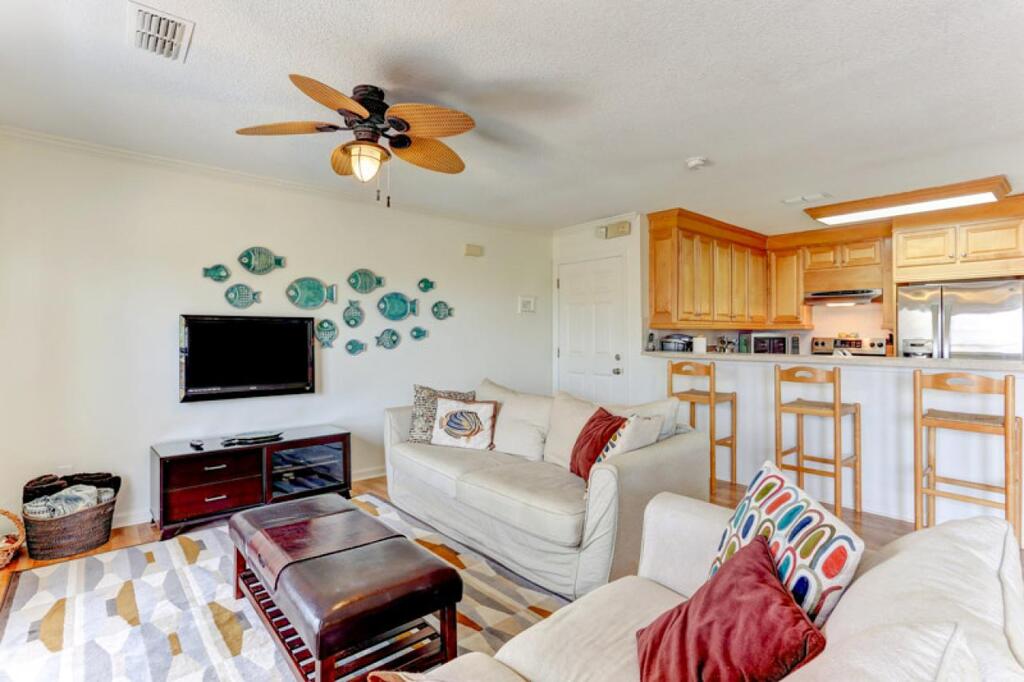 1423 N Fletcher - thumb 1