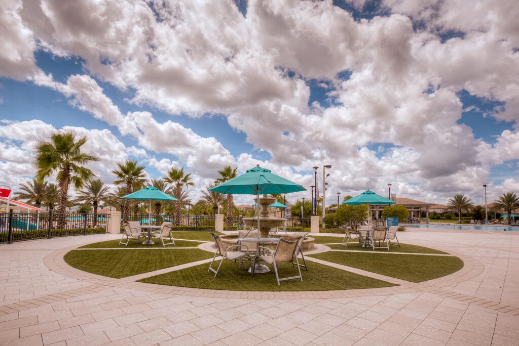 1450 Rolling Fairway Drive - thumb 1