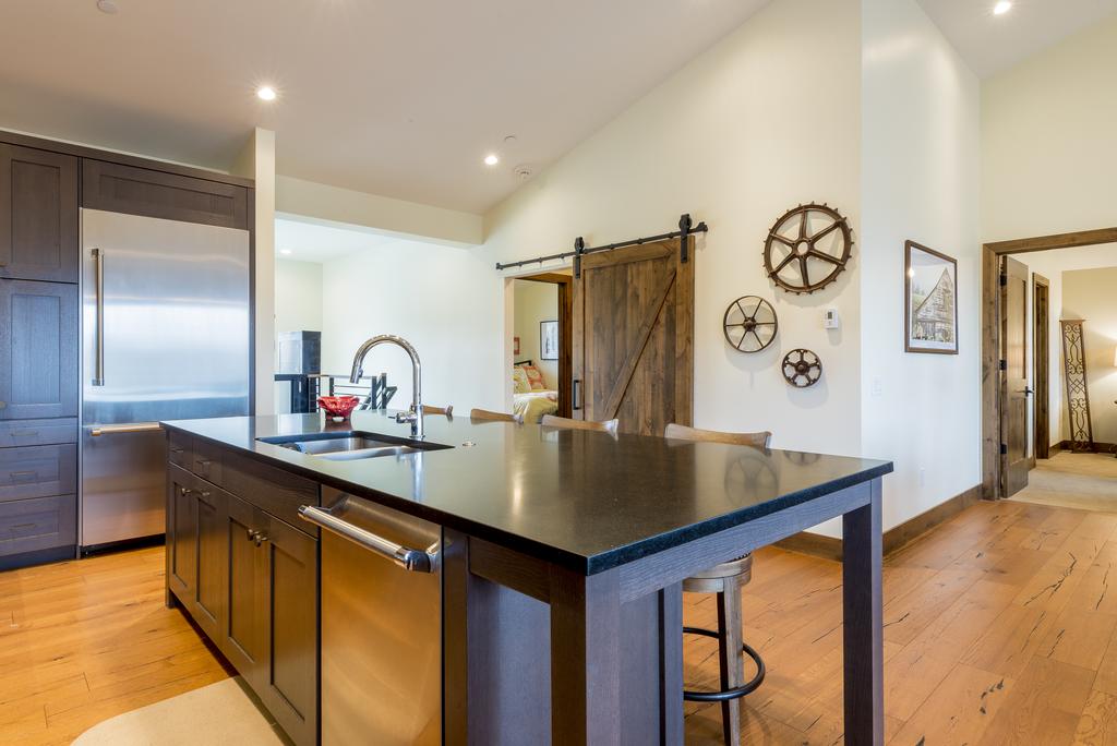 1470 Bangtail Way Condo Unit B Condo - thumb 1