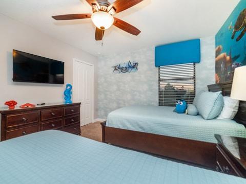 1492 Moon Valley Drive - thumb 1