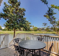 15 Lake Village Lane - Tourism Bookings