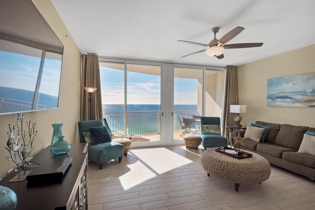 1504 - 2B/2 Bath With Bunks - Gulf Front Balcony - Living Room Faces The Gulf - thumb 0