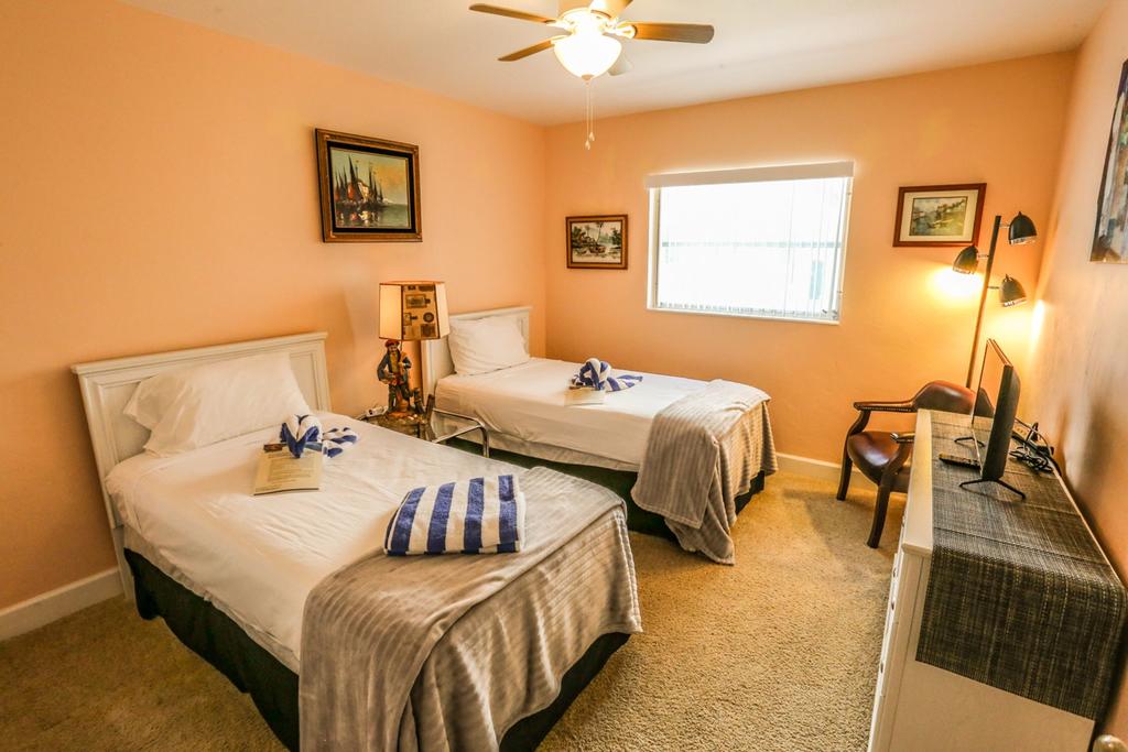 151 Mid Island Drive - thumb 1