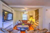 1519NTejon Tourism Bookings