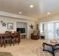 2 Bedroom Huntsville Ut Condo - Sleeps 5 and is 10 Mins. from Snowbasin - USA Accommodation