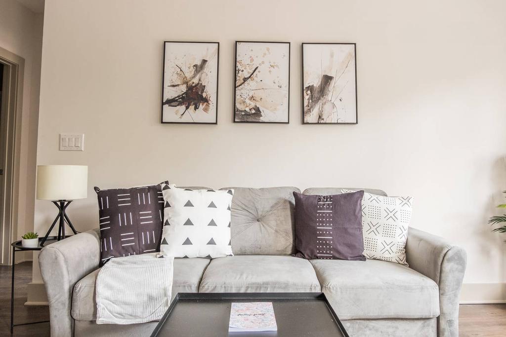 2 BR Apt Near St Johns River By Frontdesk - thumb 1