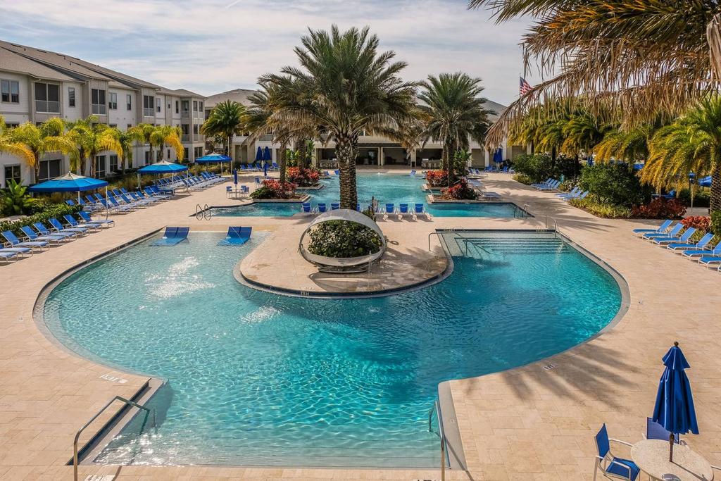 2 BR Suite With Balcony By Frontdesk - thumb 1