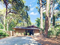 2 Lawton Road Home Tourism Bookings