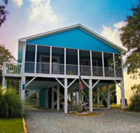 2 Lil' OKI's - USA Accommodation