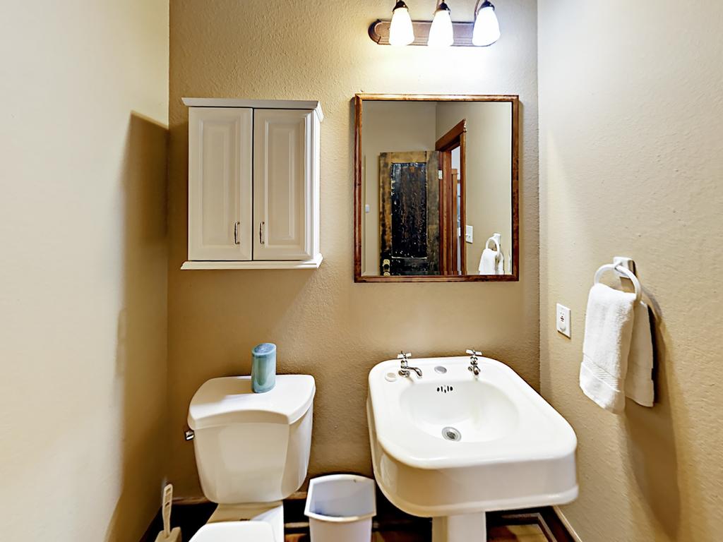 20001 Hamilton Pool Road Home - thumb 3