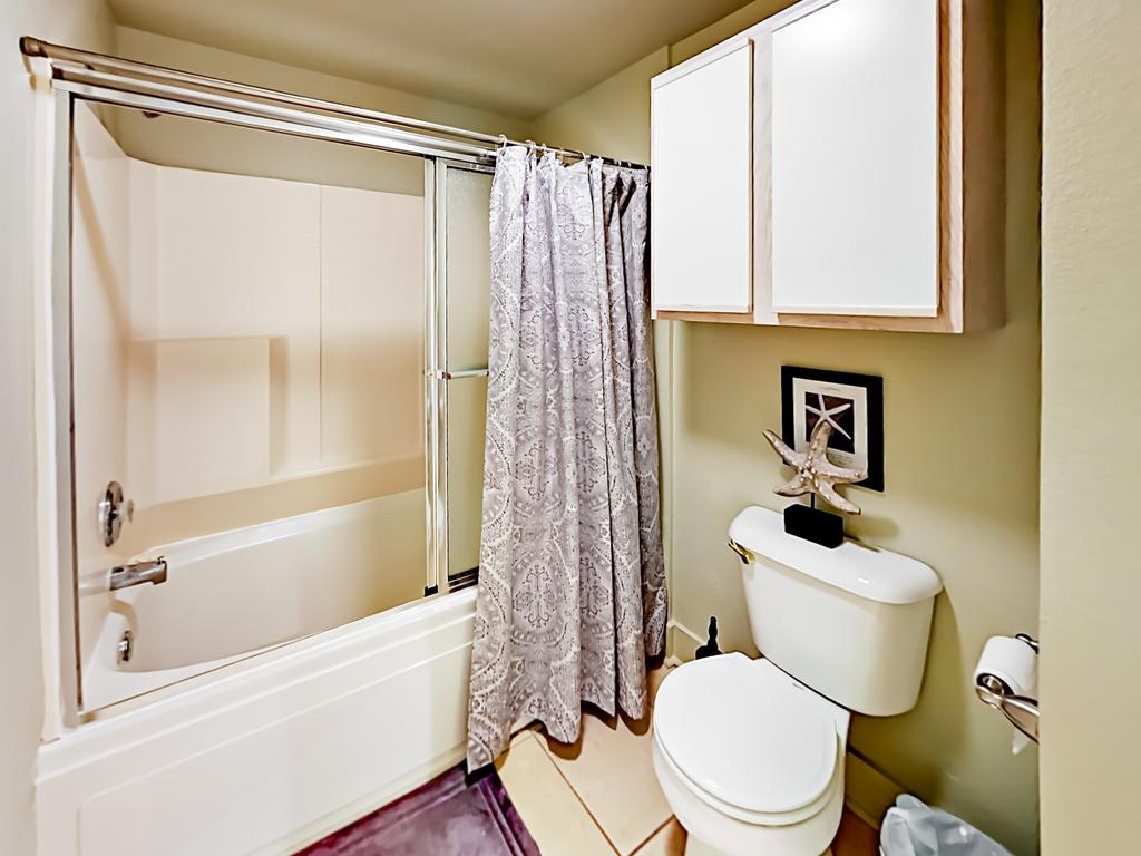 20050 Oak Road E Condo Unit 1003 - thumb 2