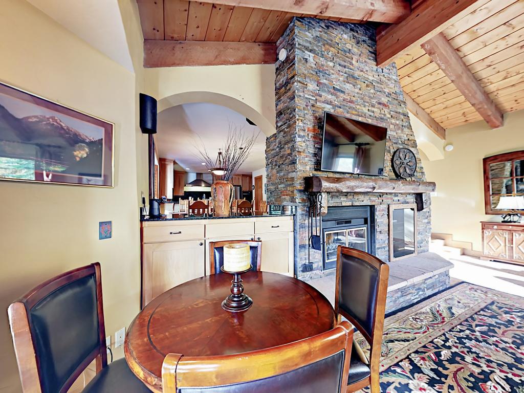 2010 Vermont Duplex #1B West - thumb 3