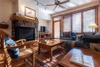 2102 Timberline Lodge Trappeur's Crossing Tourism Bookings