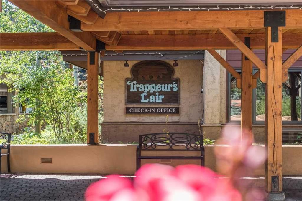 2103 Timberline Lodge, Trappeur's Crossing - thumb 1