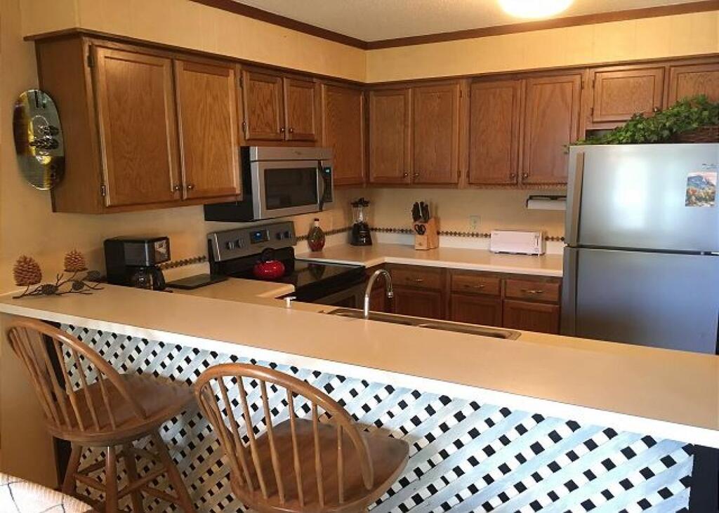 2107 - Silver 2 Bdrm - 1000 SF Sleeps 6 - thumb 1