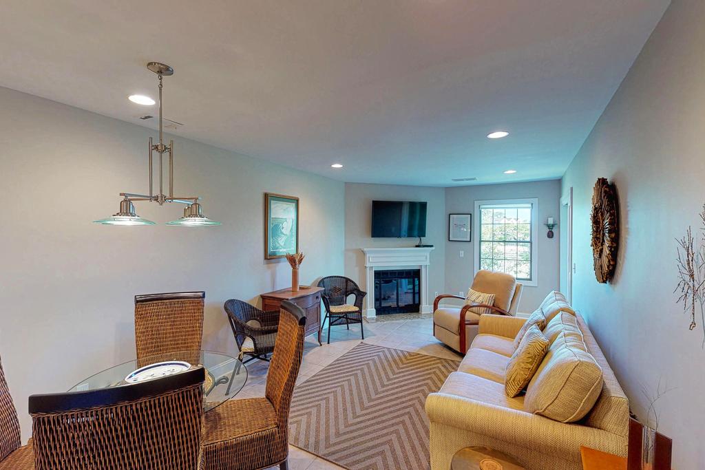 2123 Bay Point - thumb 0