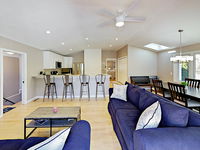 22 Sunrise Lane Home Tourism Bookings