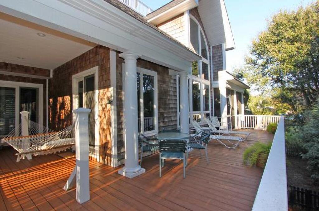 2207 Ion Avenue - thumb 1