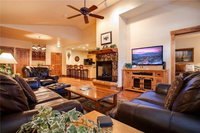 2208 Timberline Lodge Trappeur's Crossing Tourism Bookings