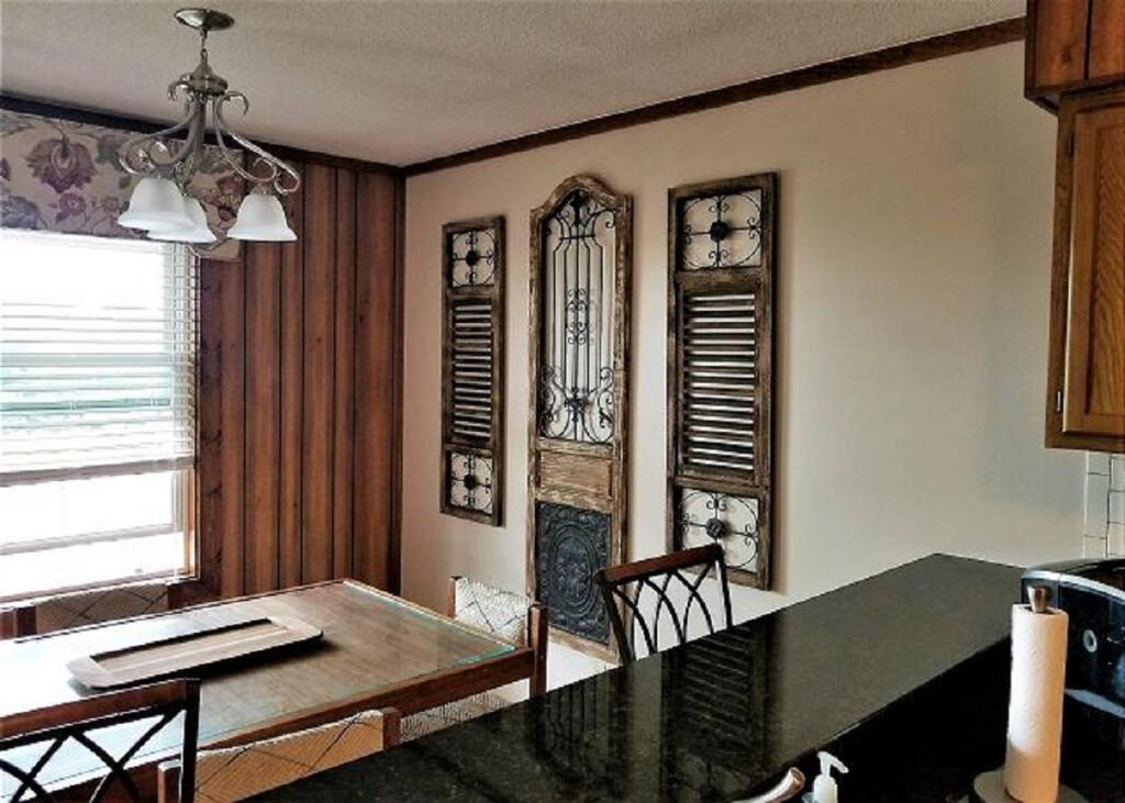 2307 - Gold 2 Bdrm - 1000 SF Sleeps 4 - thumb 2