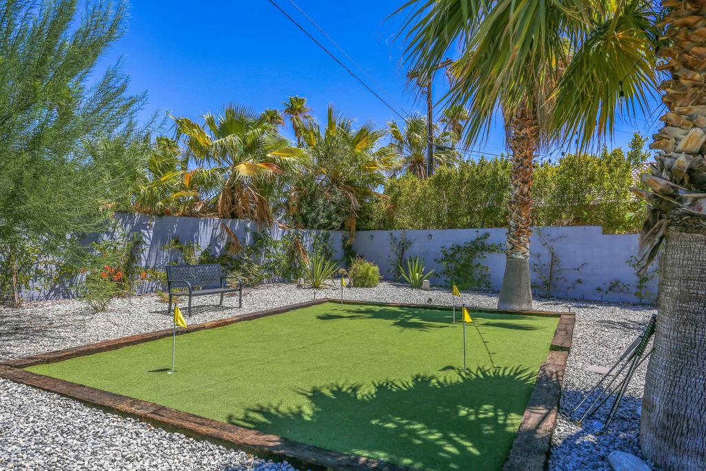 2342 N Victoria Road Home - thumb 3