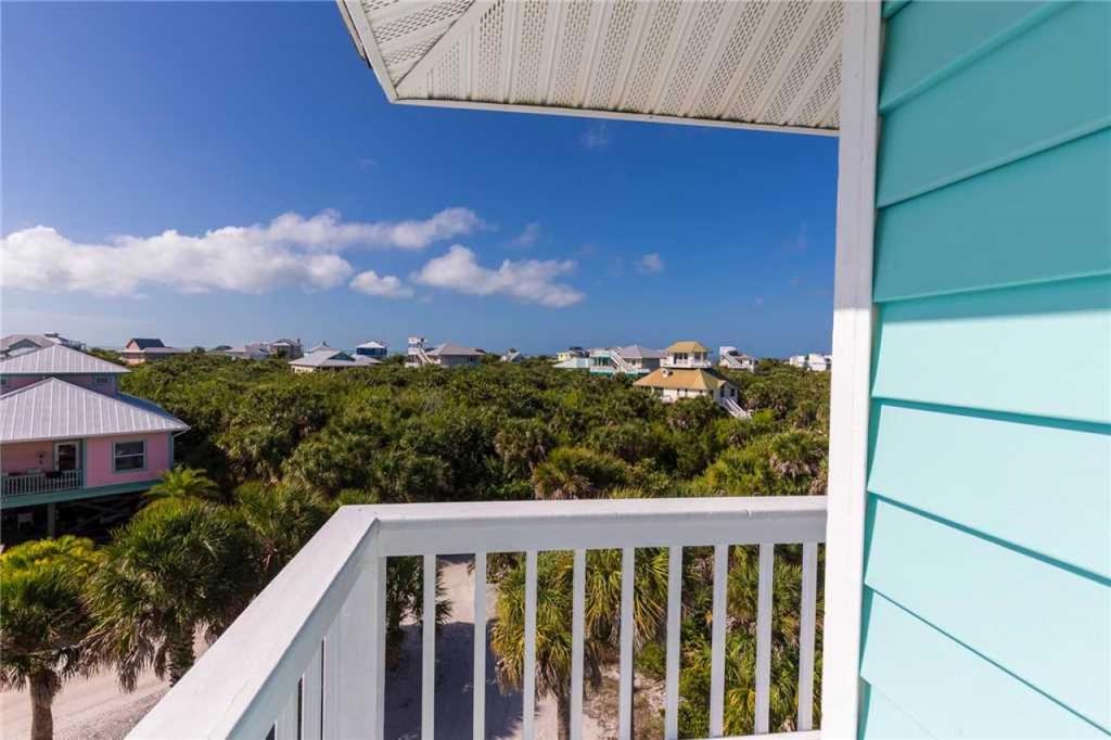 272 - Island Behavior - thumb 2