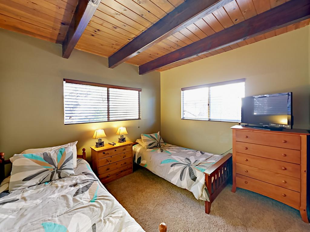 27495 Cedarwood Home - thumb 1