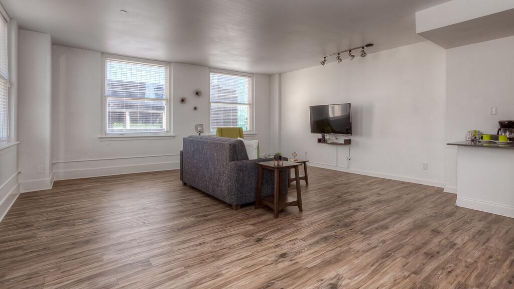 2BR At West 7th Street - thumb 3