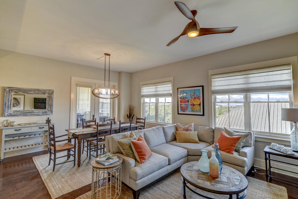 3 Bed 3 Bath Apartment In Redfish Village - thumb 1