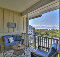 3 Bed 3 Bath Apartment in Redfish Village - Students Accommodation